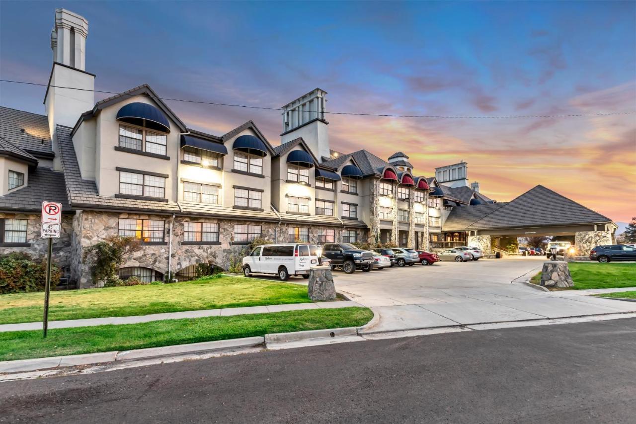 Radisson Hotel Salt Lake City Airport Екстериор снимка