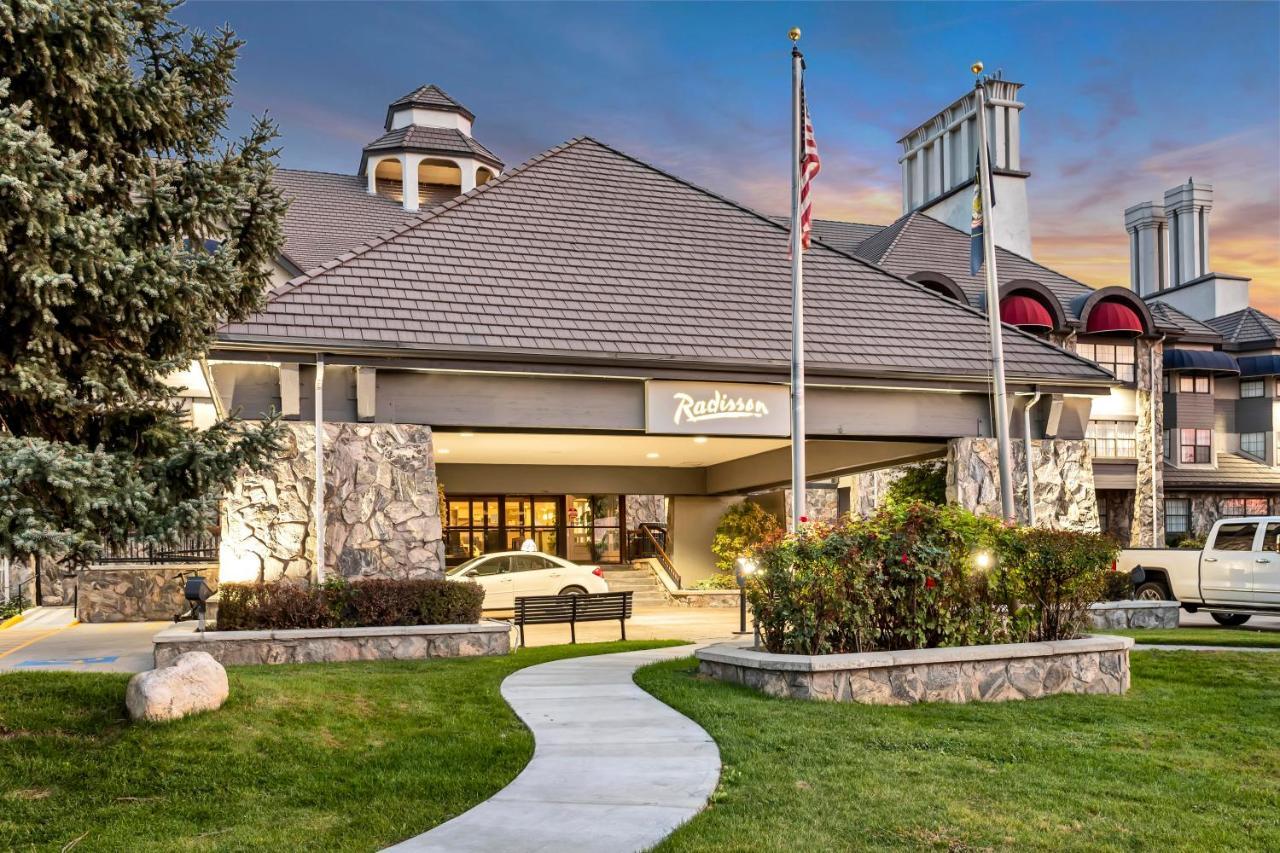 Radisson Hotel Salt Lake City Airport Екстериор снимка