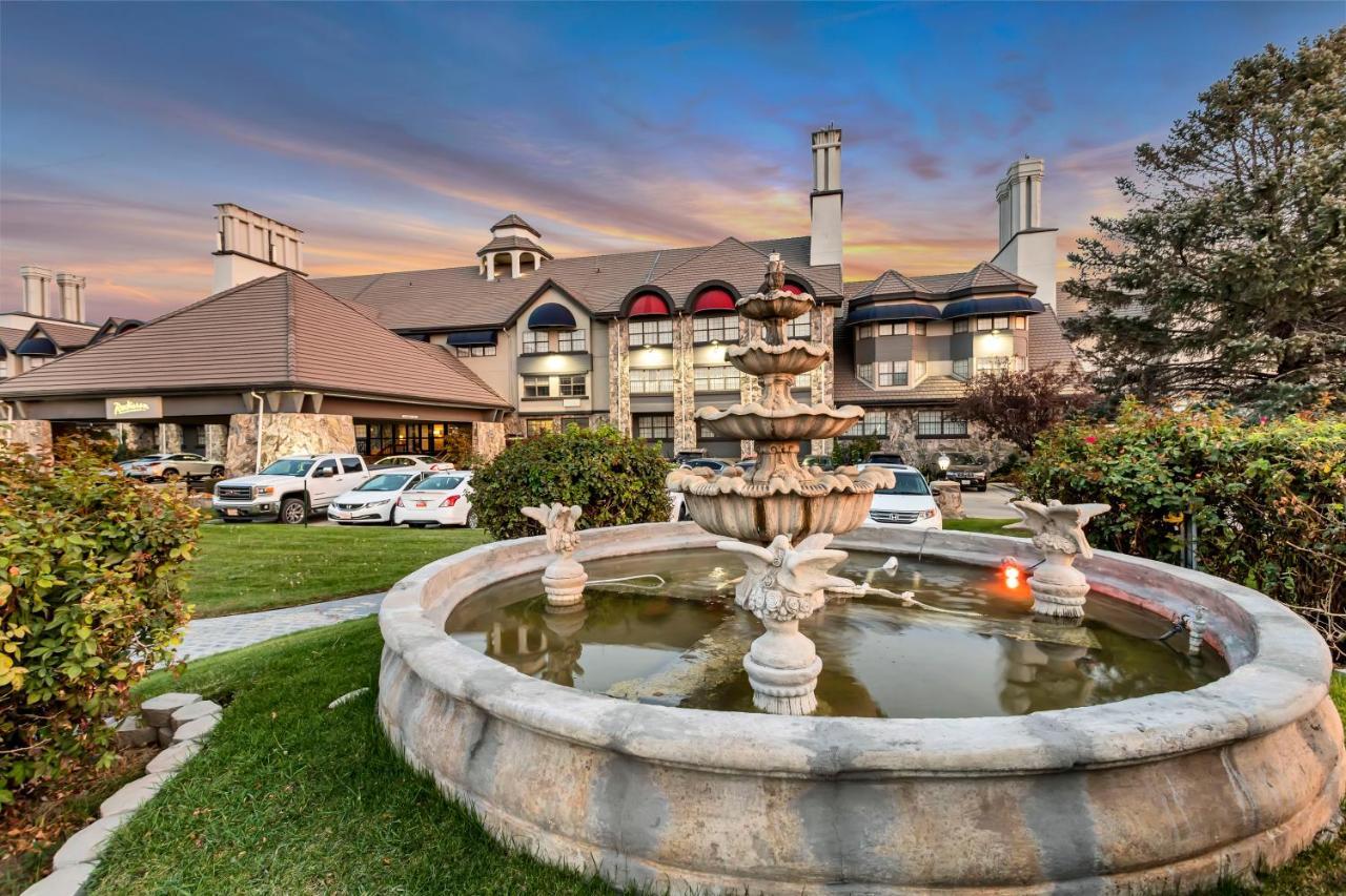 Radisson Hotel Salt Lake City Airport Екстериор снимка