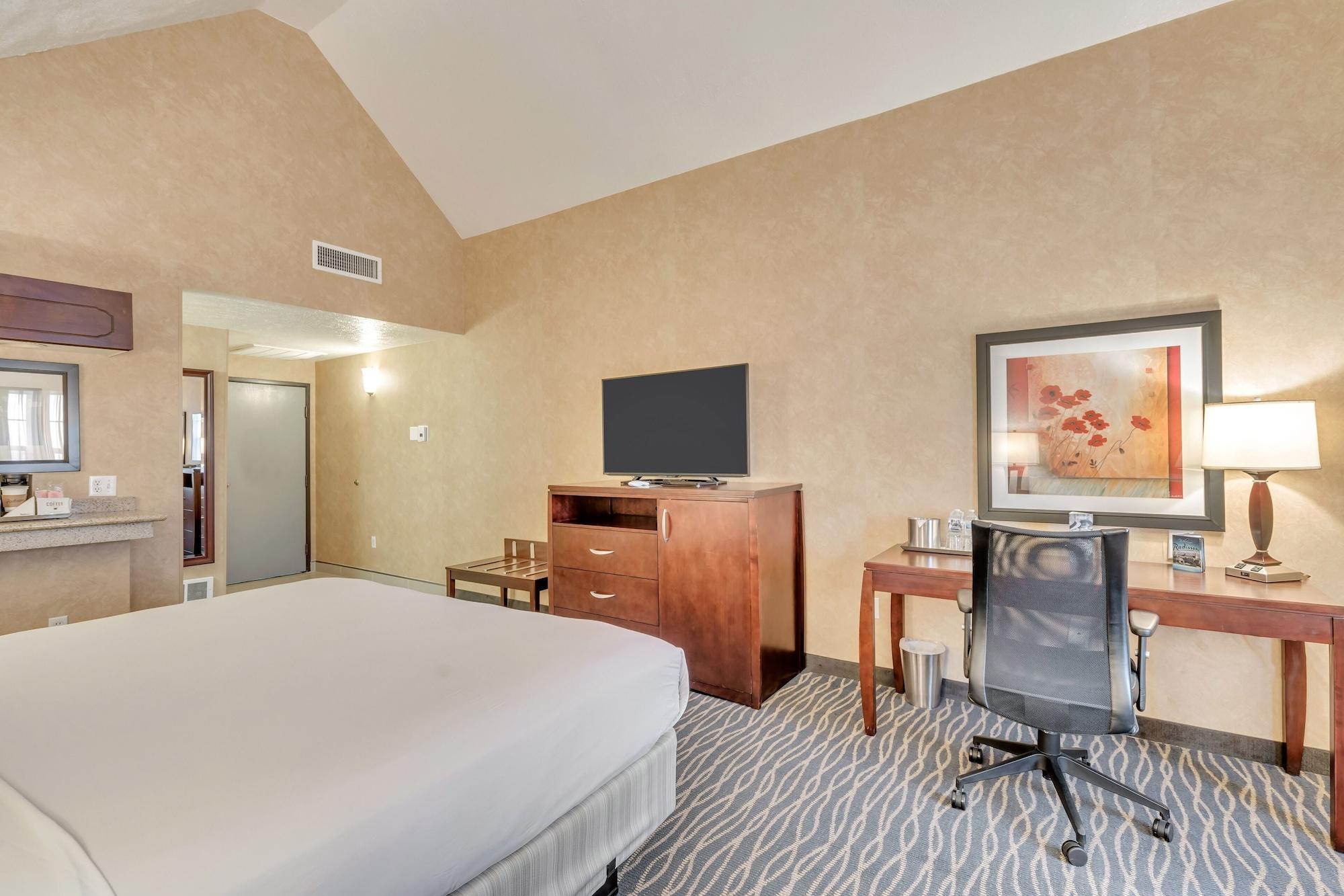Radisson Hotel Salt Lake City Airport Екстериор снимка