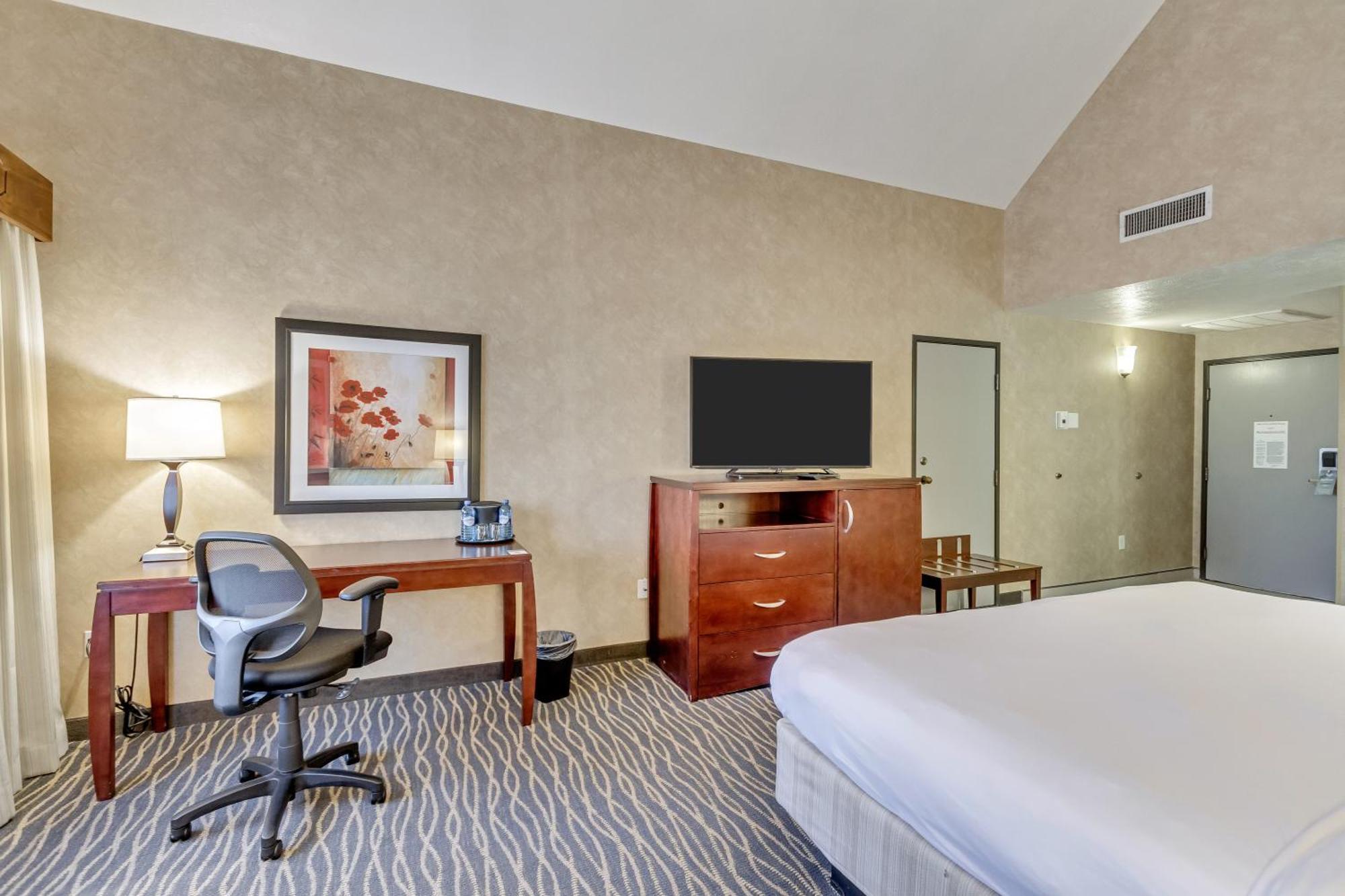 Radisson Hotel Salt Lake City Airport Екстериор снимка