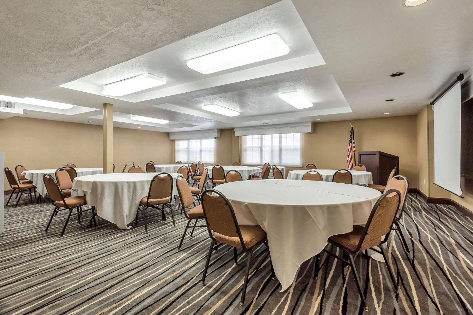 Radisson Hotel Salt Lake City Airport Екстериор снимка